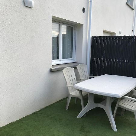 Appartement Numero 4 Ou Numero 8 Savigne-l'Eveque 外观 照片